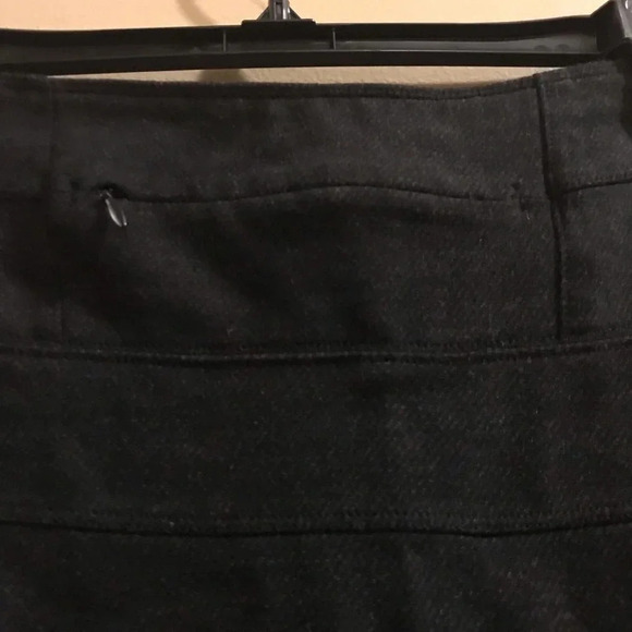 Athleta Flared Skirt Black Back Pocket - Picture 4 of 10